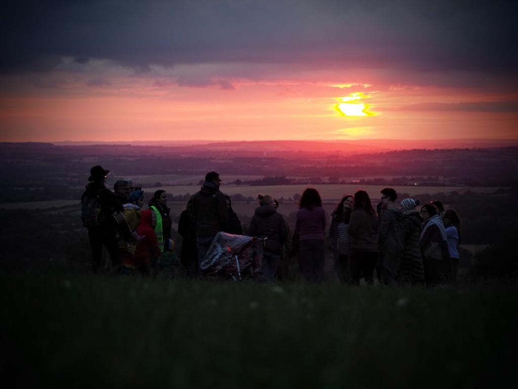 feral-voices-families-00003